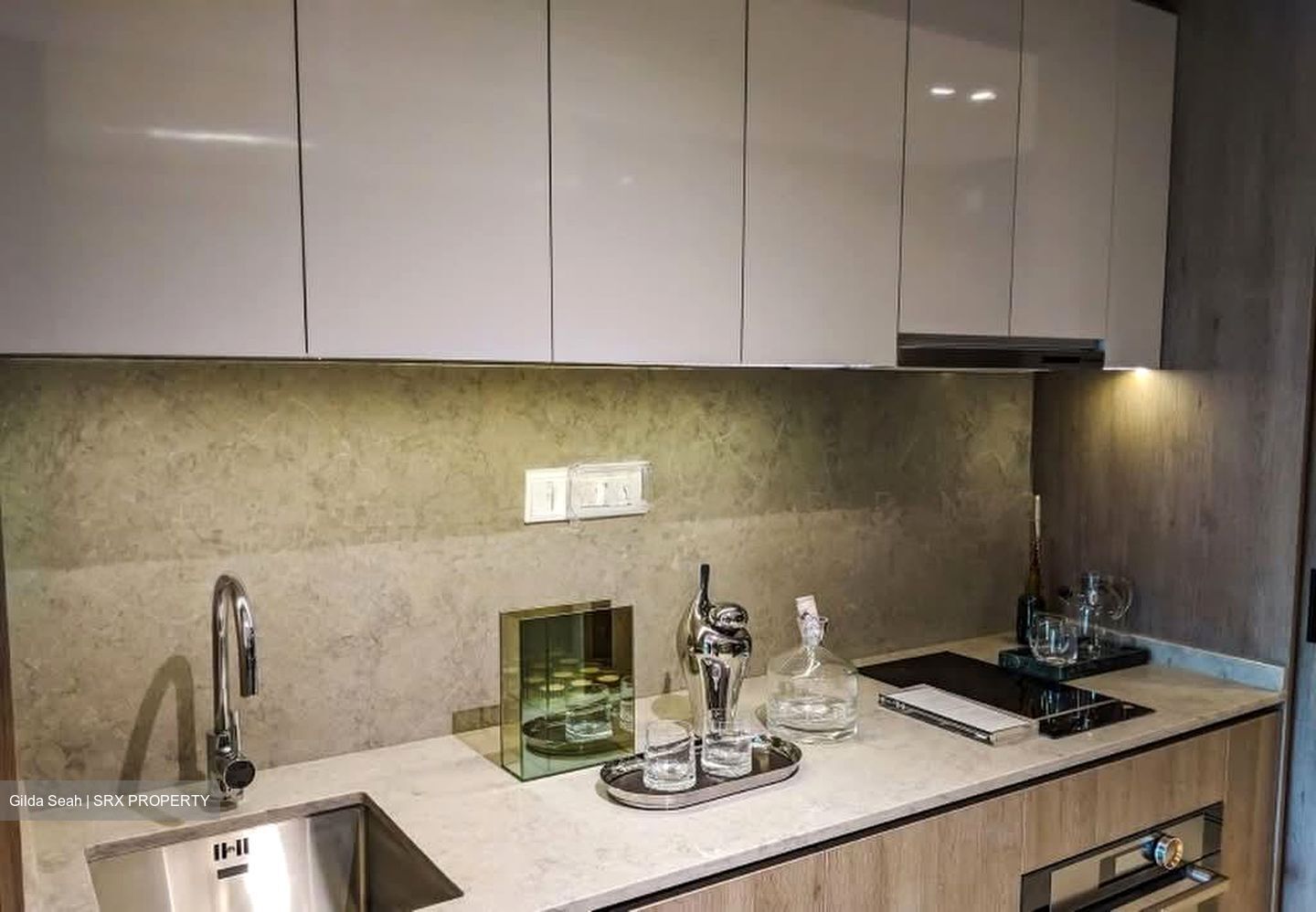 Avenue South Residence (D3), Apartment #576497211